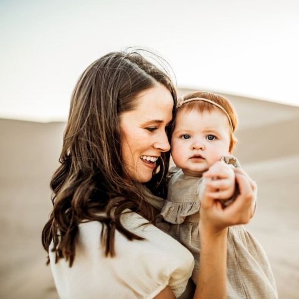 Meet your Posher, Courtney